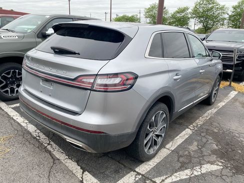 Used 2022 Lincoln Nautilus Reserve AWD/4WD image 11