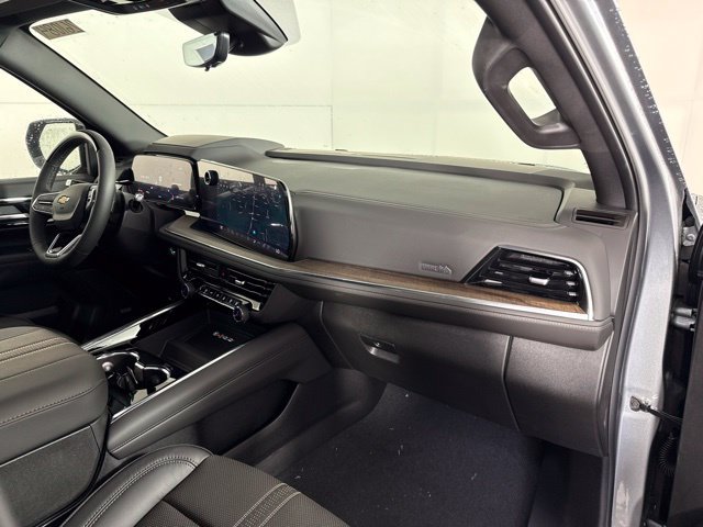 New 2026 Chevrolet Tahoe High Country AWD/4WD image 38