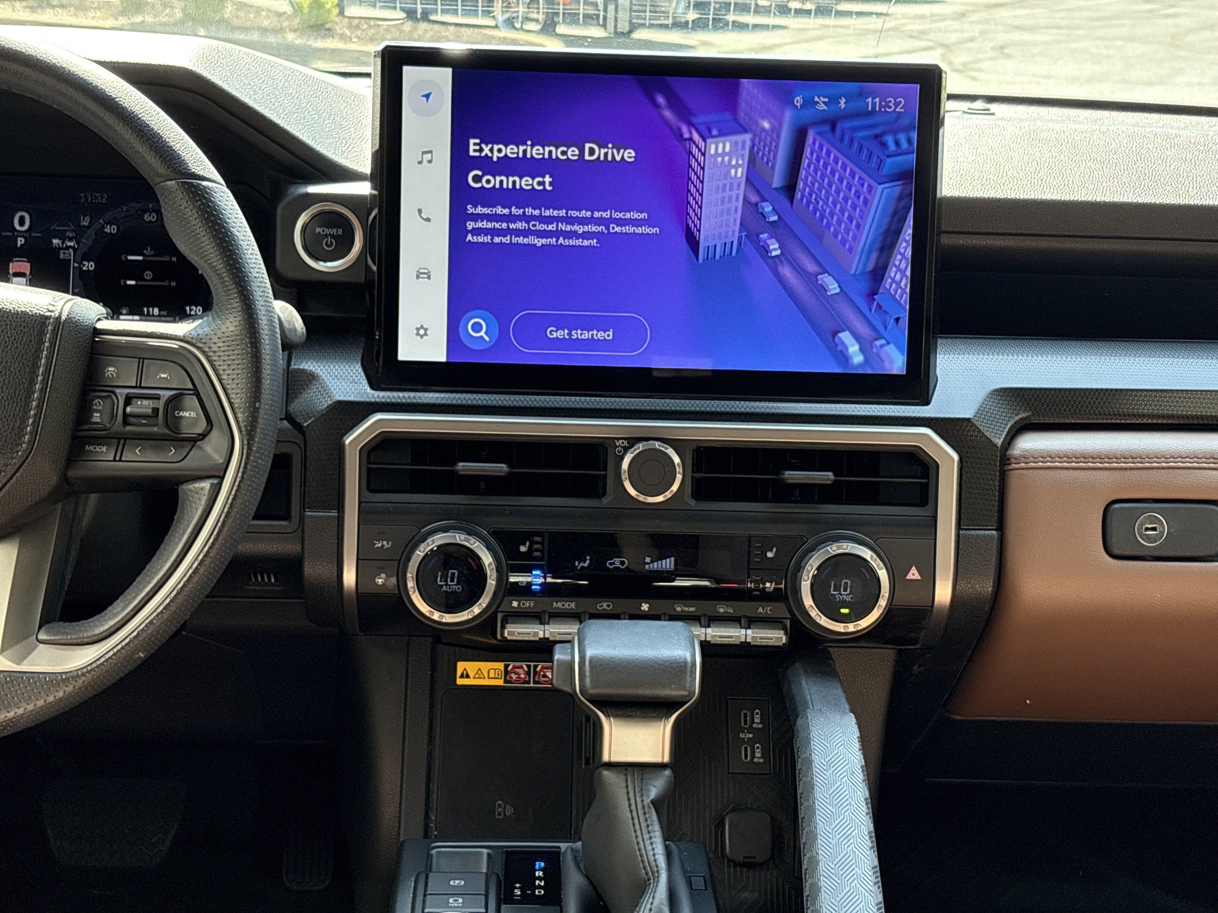 Used 2025 Toyota 4Runner Limited AWD/4WD image 30