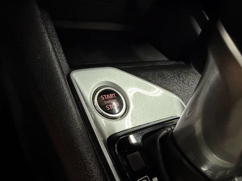 Used 2025 Nissan Altima 2.5 SV FWD image 19