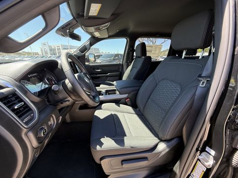 New 2026 RAM 1500 Express image 17