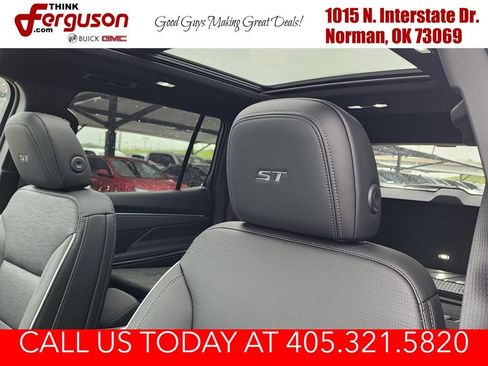 New 2026 Buick Enclave Sport Touring w/ Super Cruise Package FWD image 17