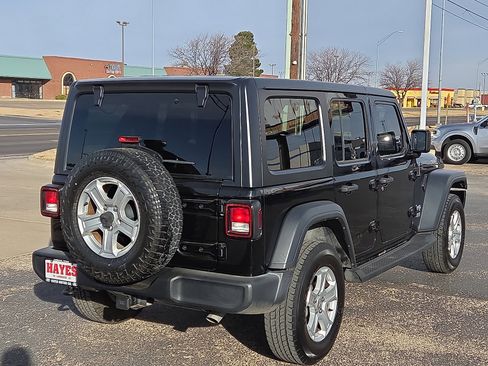 Used 2020 Jeep Wrangler Unlimited Sport S image 4