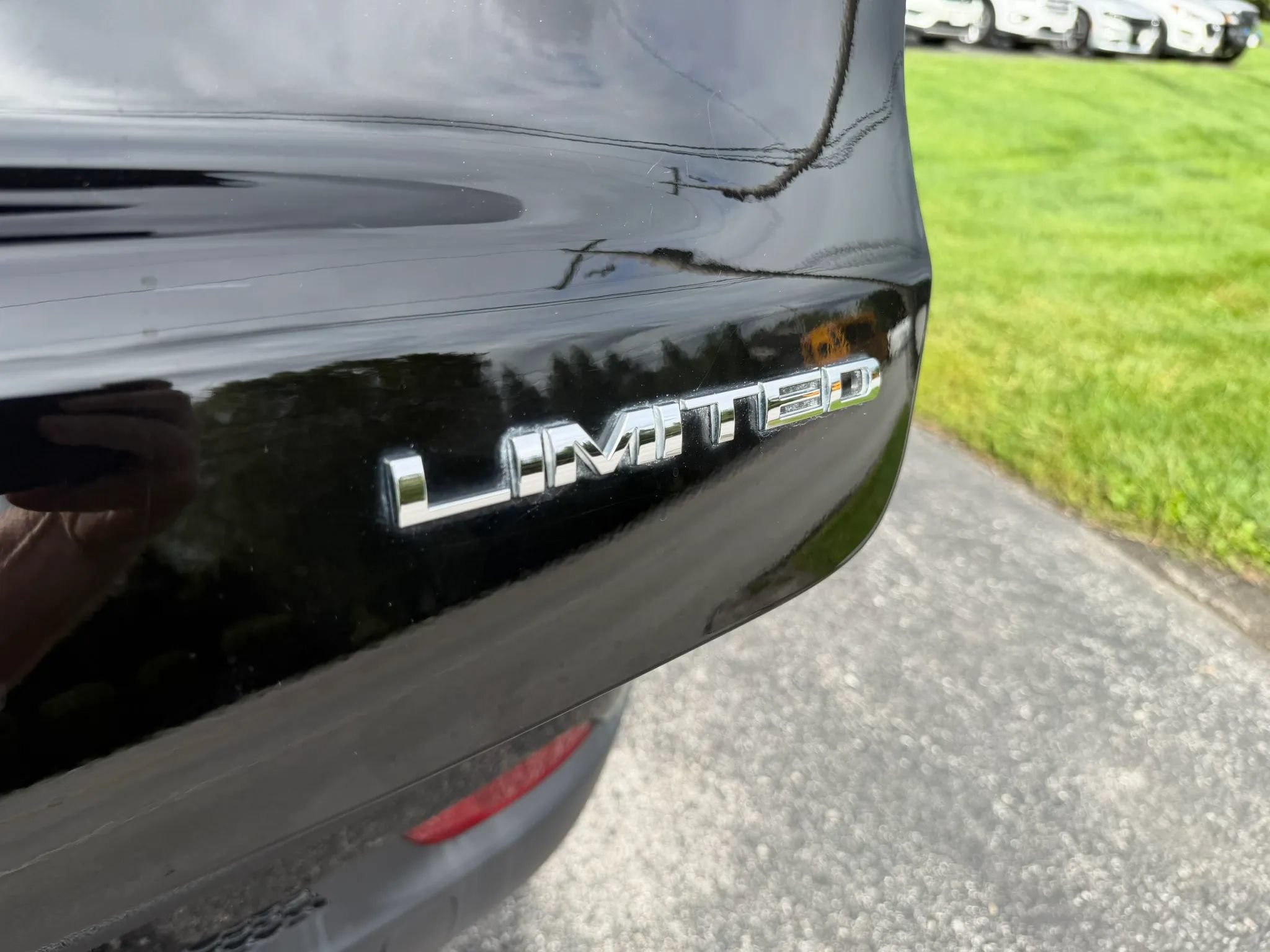 Used 2020 Jeep Compass Limited AWD/4WD image 39