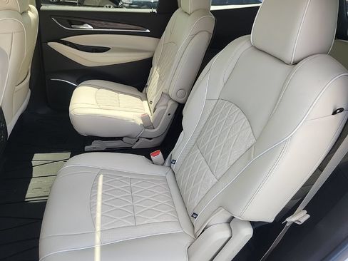 Used 2023 Buick Enclave Avenir w/ Avenir Technology Package FWD image 22