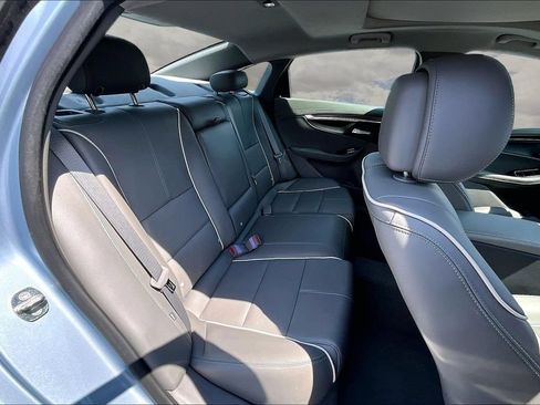 Used 2014 Chevrolet Impala LTZ FWD image 23