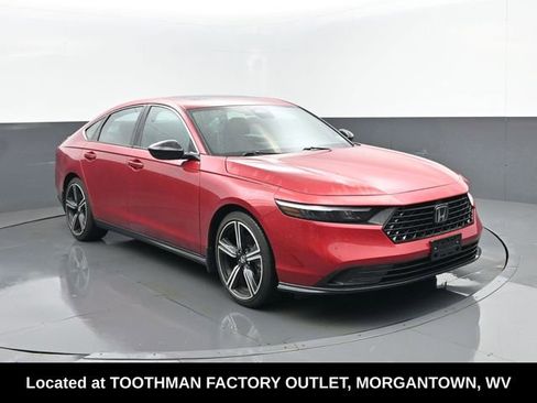 Used 2024 Honda Accord Sport image 3