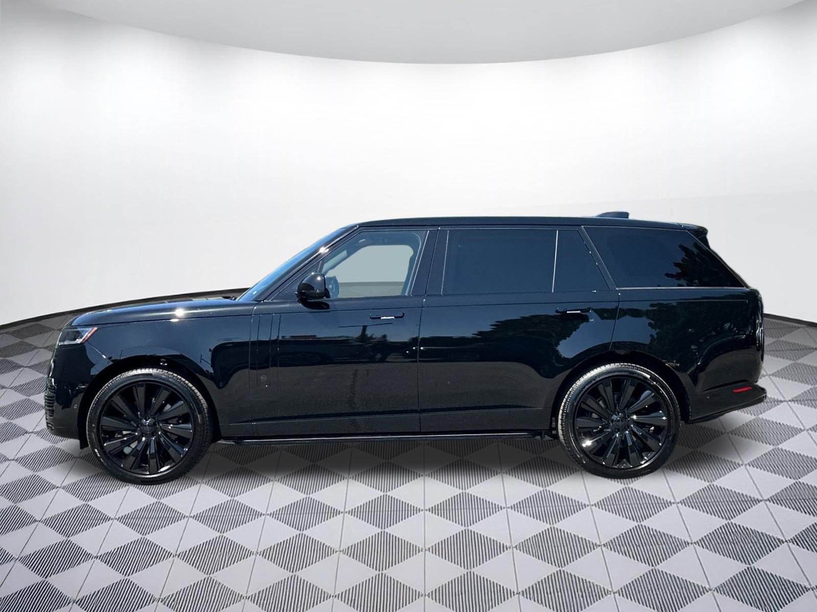 New 2026 Land Rover Range Rover Long Wheel Base SV AWD/4WD image 2