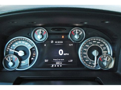 Used 2016 RAM 2500 Limited image 13