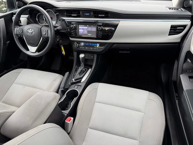 Certified 2016 Toyota Corolla LE FWD image 34