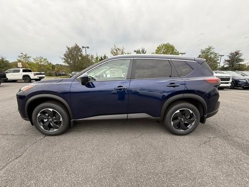 New 2026 Nissan Rogue SV w/ SV Premium Package image 8