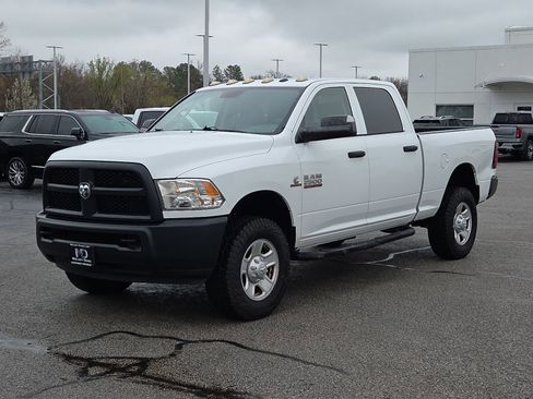 Used 2017 RAM 2500 Tradesman w/ Popular Equipment Group image 2