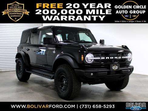 New 2026 Ford Bronco Outer Banks w/ Sasquatch Package AWD/4WD image 1