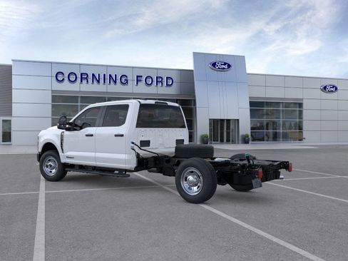 New 2026 Ford F350 XL image 4