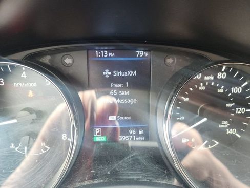 Used 2020 Nissan Rogue SV AWD/4WD image 4