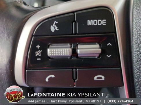 Used 2020 Kia Sorento LX w/ LX I4 Convenience Package image 17