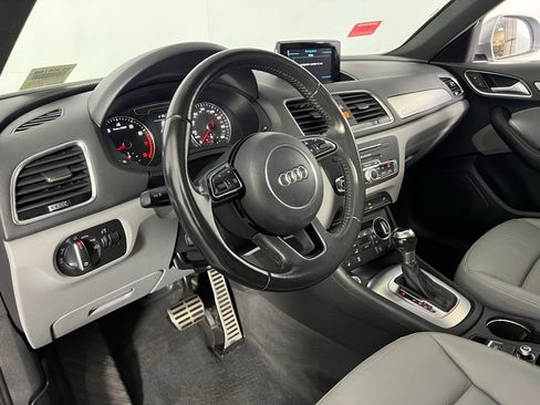 Used 2018 Audi Q3 2.0T Premium w/ Convenience Package image 19