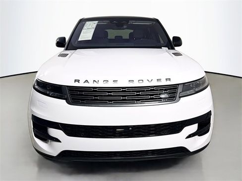 Certified 2023 Land Rover Range Rover Sport SE image 2