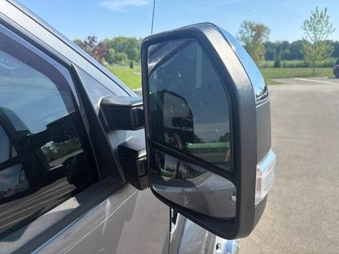 Used 2021 Ford F450 Lariat w/ Lariat Ultimate Package AWD/4WD image 8
