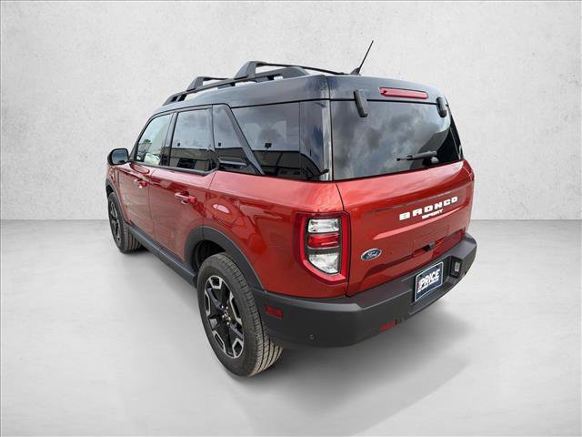 Used 2023 Ford Bronco Sport Outer Banks AWD/4WD image 3