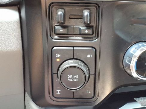 Used 2024 Ford F250 Limited w/ FX4 Off-Road Package AWD/4WD image 21