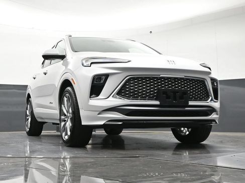 Certified 2024 Buick Encore GX Avenir w/ Avenir Technology Package AWD/4WD image 30