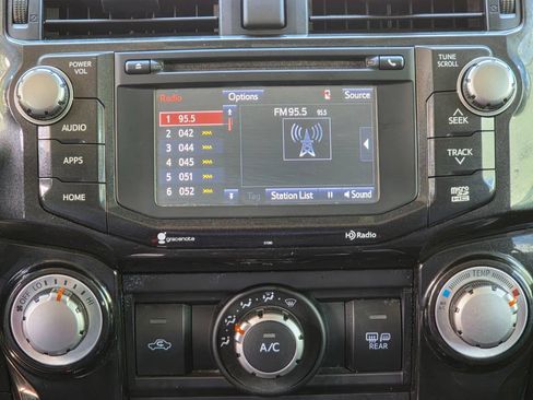 Used 2015 Toyota 4Runner TRD Pro AWD/4WD image 25