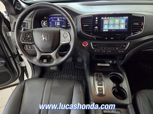 Used 2023 Honda Passport TrailSport image 9