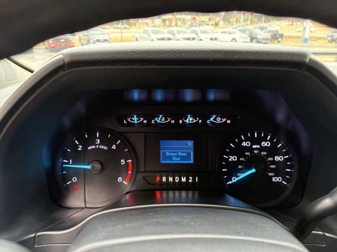 Used 2019 Ford F550 2WD Regular Cab Super Duty image 11