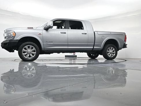 Used 2024 RAM 2500 Limited AWD/4WD image 38