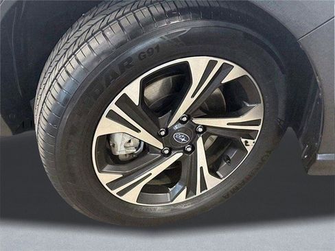 Certified 2025 Subaru Crosstrek 2.0i Premium image 15