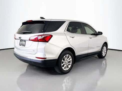 Used 2021 Chevrolet Equinox LT FWD image 7