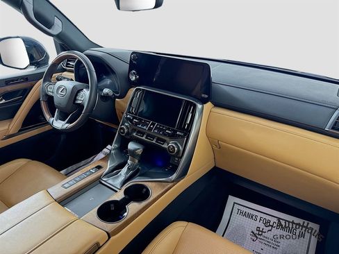 Used 2023 Lexus LX 600 4WD w/ Accessory Package (Z1) image 30