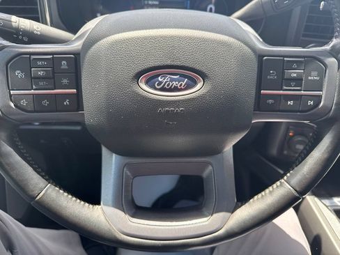 Used 2023 Ford F250 Lariat w/ Lariat Ultimate Package AWD/4WD image 14