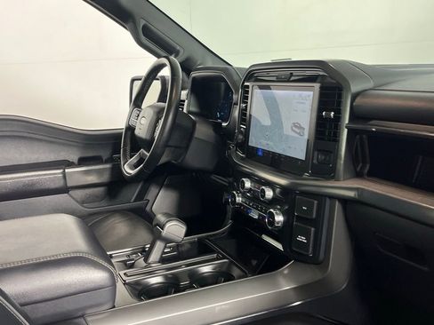 Used 2025 Ford F150 Lariat image 35