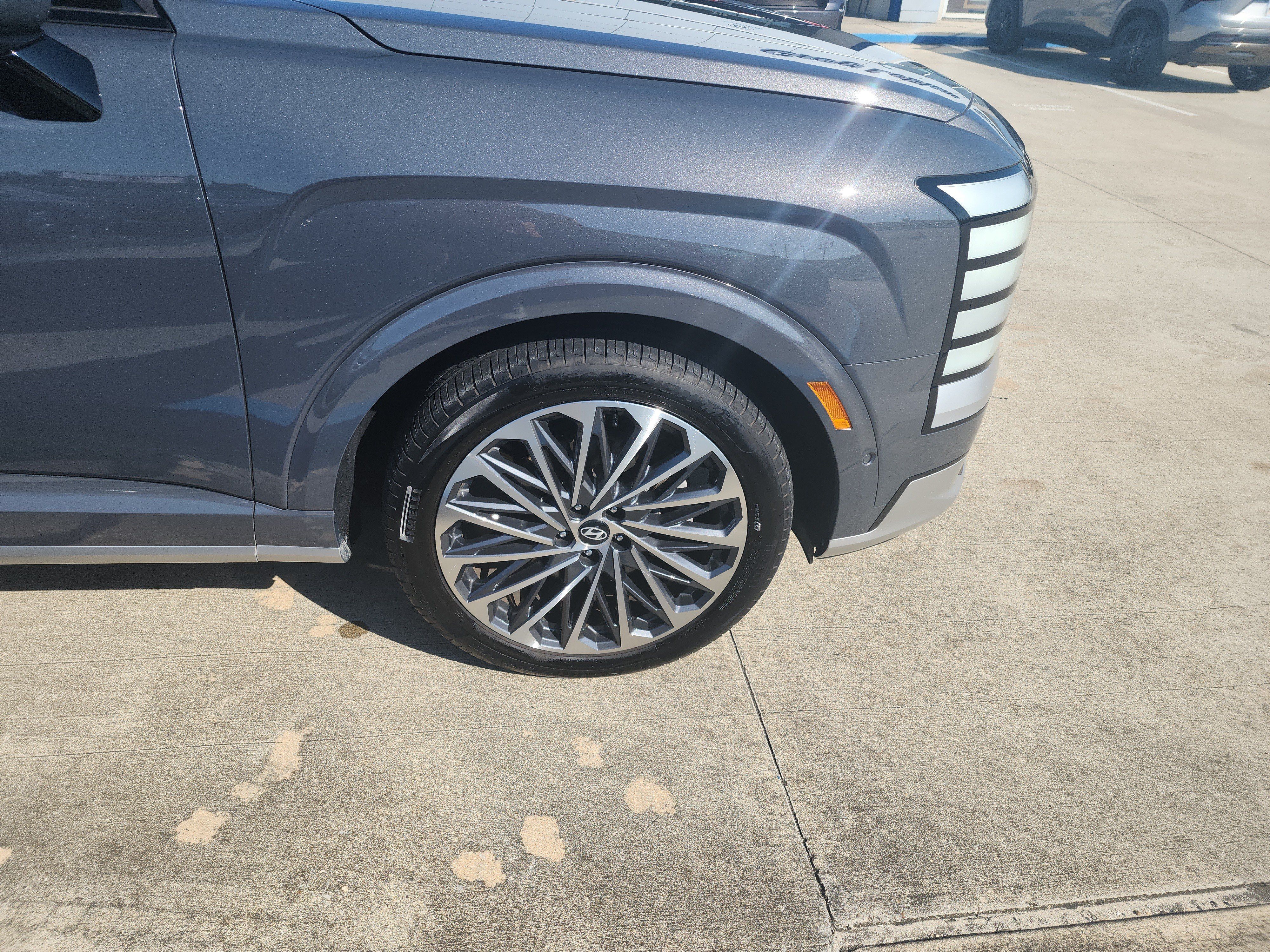 Used 2026 Hyundai Palisade Calligraphy FWD image 9