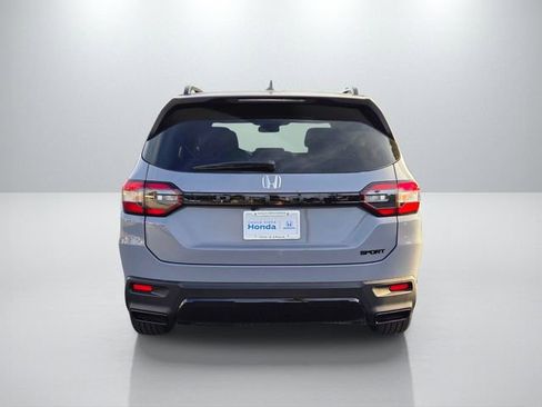 New 2026 Honda Pilot Sport image 8