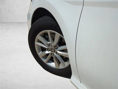 Used 2025 Toyota Camry LE FWD image 7