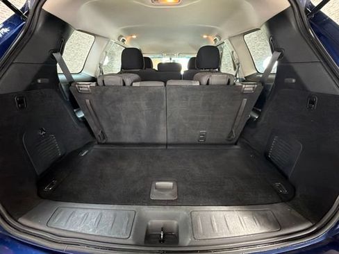 Used 2020 Nissan Pathfinder SV FWD image 13