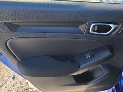 Used 2022 Honda Civic EX image 19