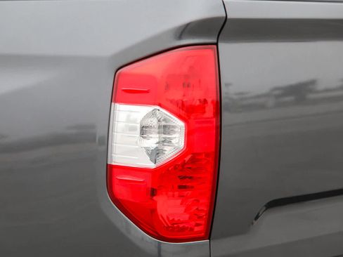 Used 2015 Toyota Tundra Platinum image 9