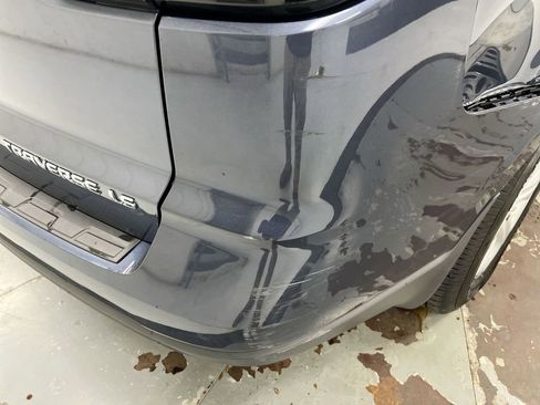 Used 2014 Chevrolet Traverse LS FWD image 34