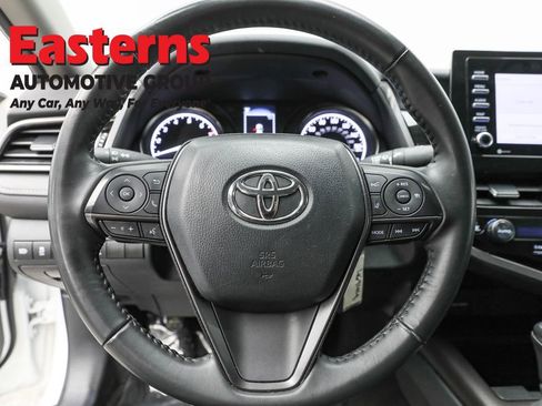 Used 2024 Toyota Camry SE FWD image 10