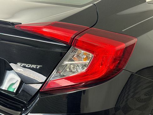 Used 2020 Honda Civic Sport image 34