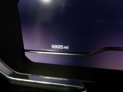 Used 2025 GMC Sierra 1500 Elevation image 16