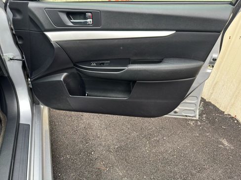 Used 2012 Subaru Legacy 2.5i Premium AWD/4WD image 13