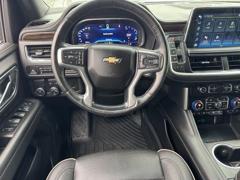 Certified 2023 Chevrolet Suburban Premier image 19