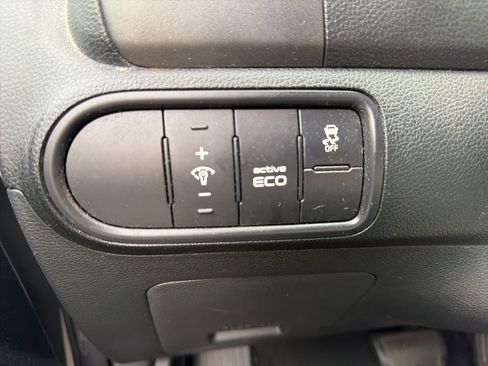 Used 2016 Kia Forte LX FWD image 14