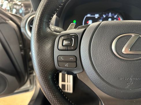 Used 2022 Lexus IS 350 F Sport w/ Dynamic Handling Package RWD image 18