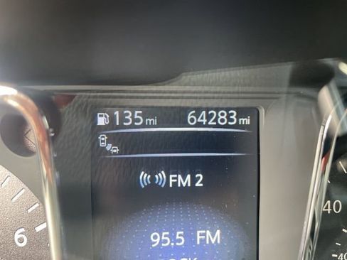 Used 2016 Nissan Titan XD image 18